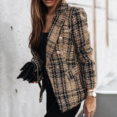 Blazer Feminino Elegante e Ajustado com Lapelas e Botões: Um Toque Formal e Aconchegante - Janelaila Moda